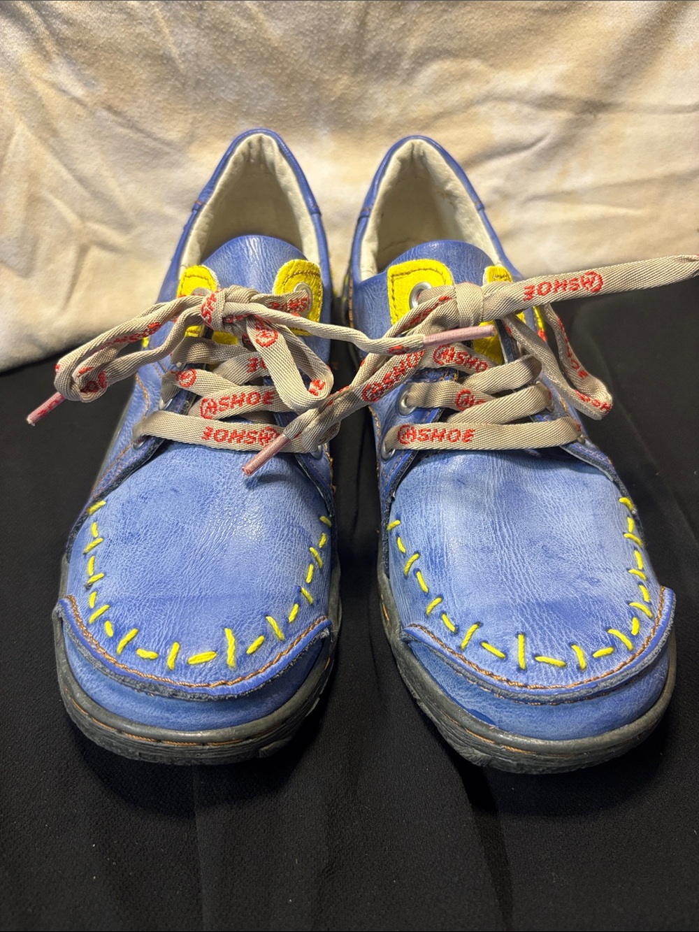 TMA EYES Casual Leather Blue with Yellow Stitch-Accent Lace-Up Sneakers